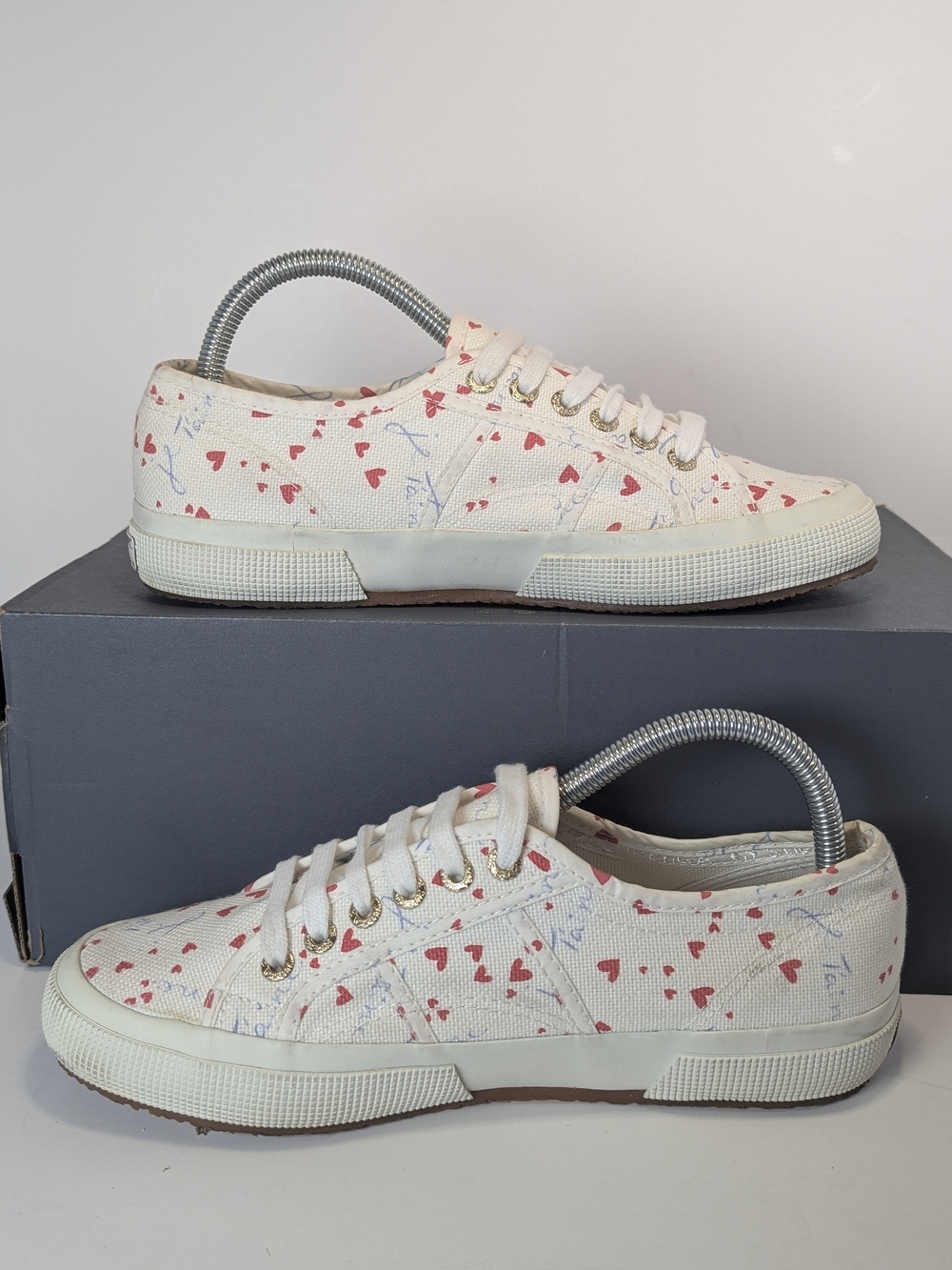Superga 2750 Cotu Classic Hearts & Je T’aime White Canvas Sneakers Women Size 8 - Picture 2 of 7